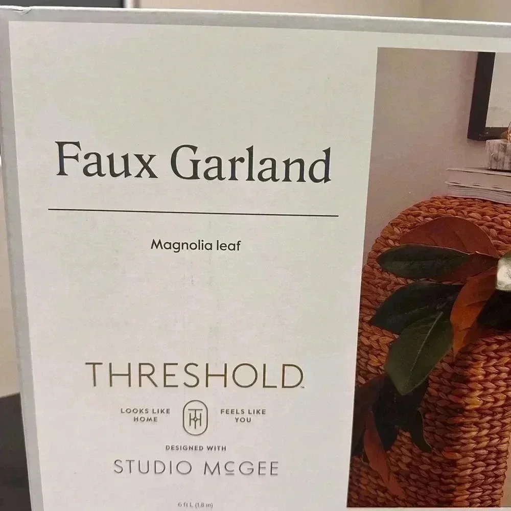 NWT STUDIO MCGEE 6Ft Faux Magnolia Leaf Garland‎